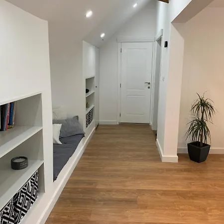 Appartamento Noah's Attic - In *